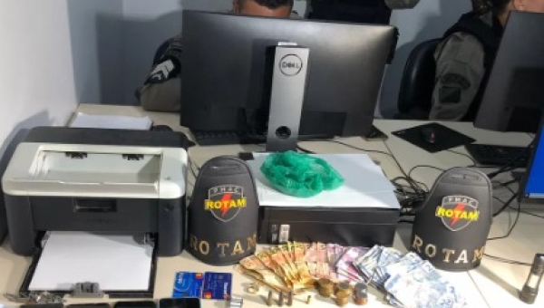 Quarteto faccionado é preso após roubo seguido de sequestro, em Rio Branco